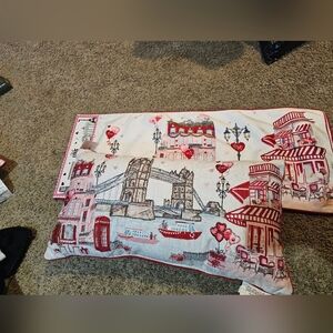 City Of Love London Scene Table Runner And Pillow Nwt